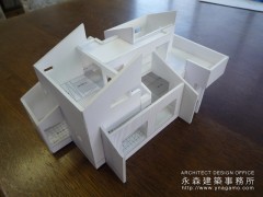 学生さんによる建築模型の製作のつづき2