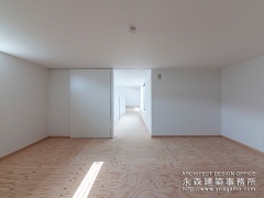 小屋裏収納部屋