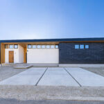 勾配天井を活かした平屋の家