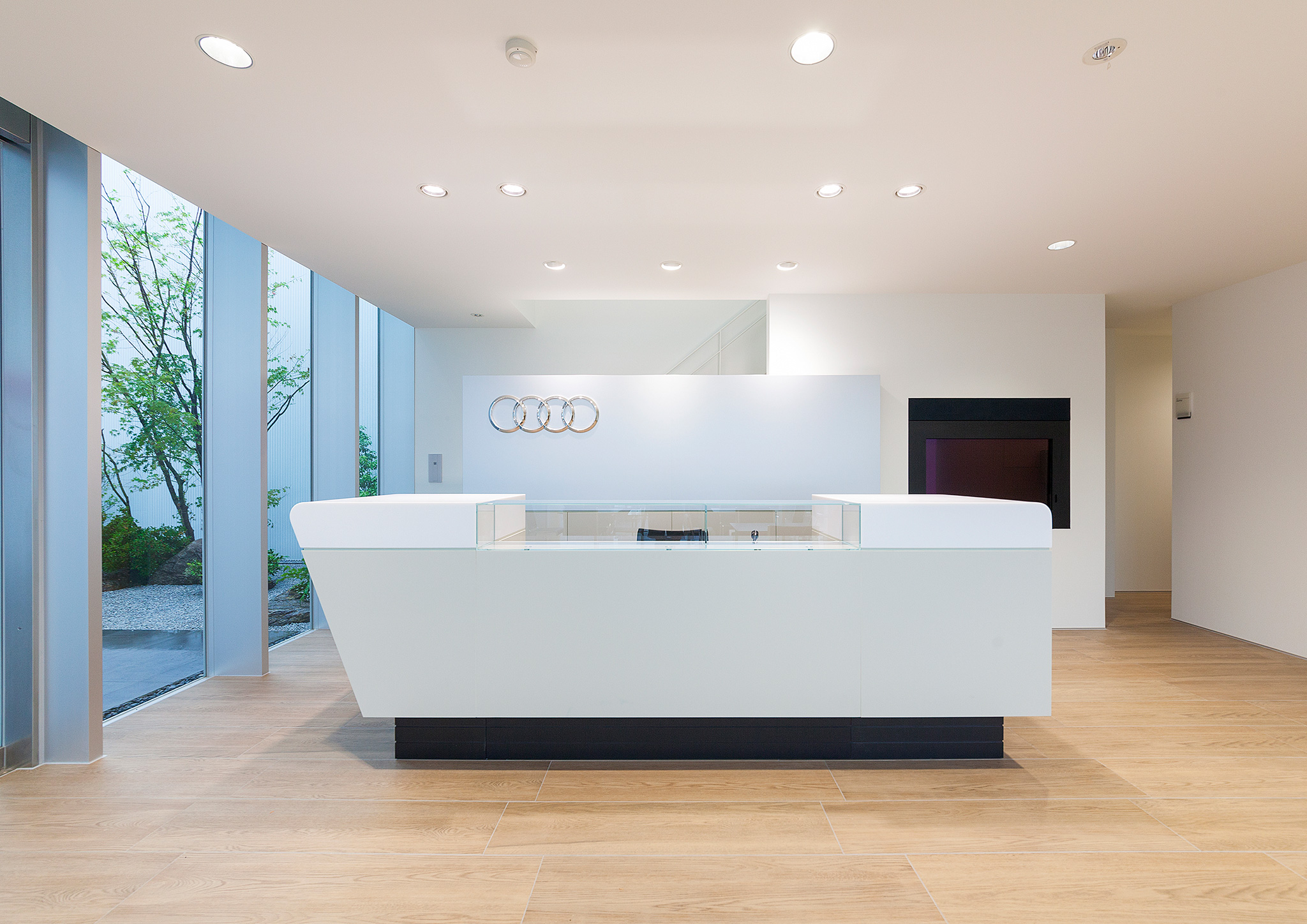 Audi Approved Automobile Kobe 09/15
